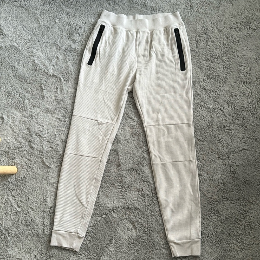 Men’s Alo Jogger